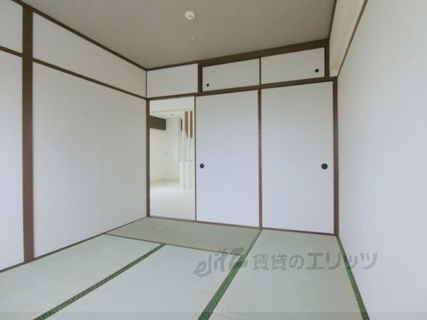 パークハイツミシマの物件内観写真